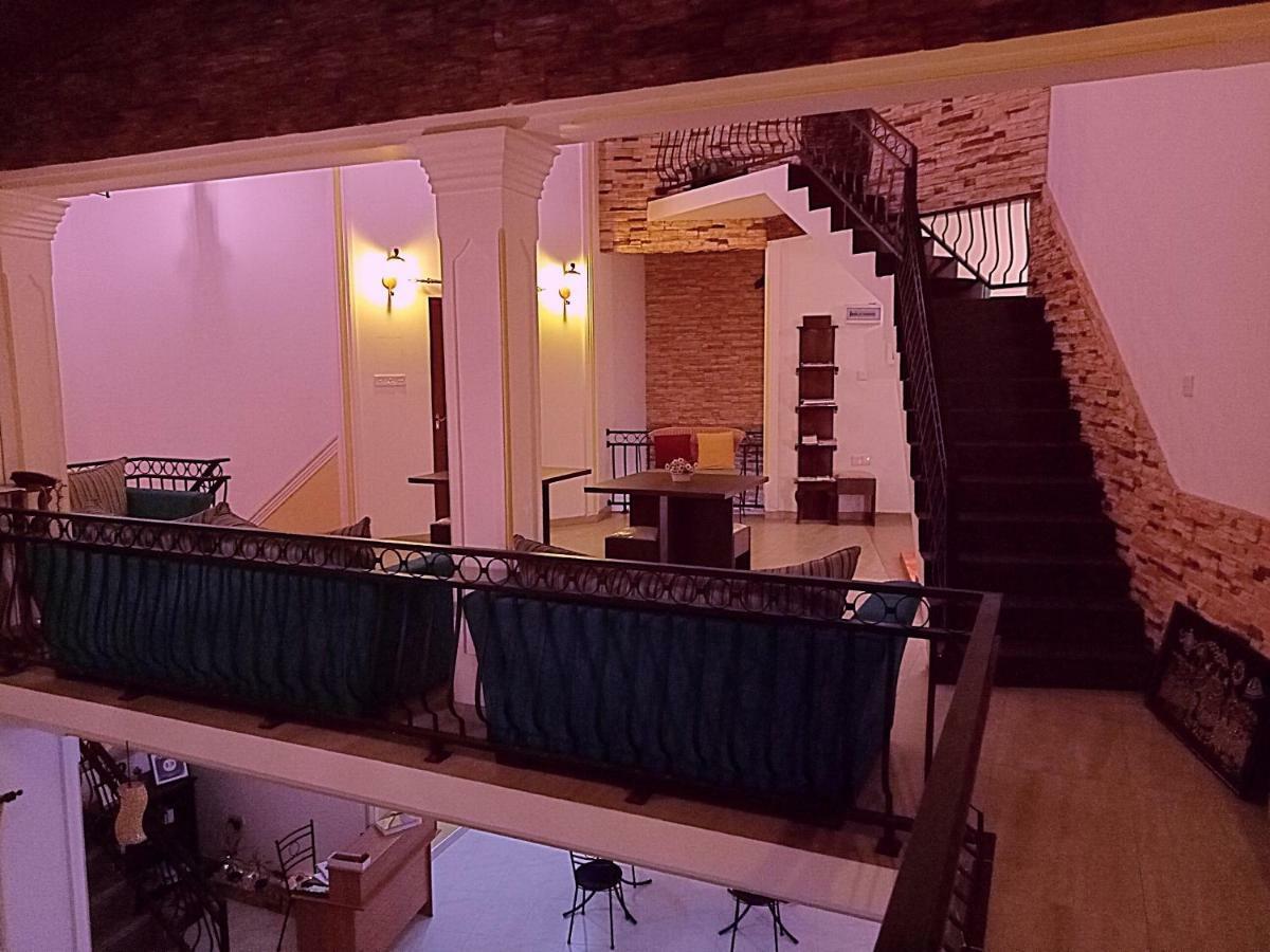 White House Ella Hotel Ngoại thất bức ảnh