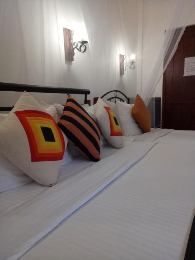 White House Ella Hotel Ngoại thất bức ảnh